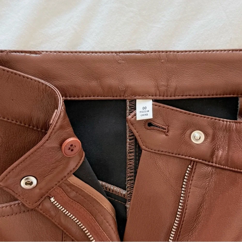 Aritzia Wilfred Rebel Vegan Leather Pants Brown Straight Leg Size 00 - Picture 9 of 13
